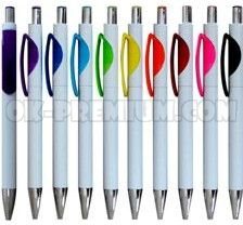 P279 ปากกาพลาสติก ปากกานำเข้า ปากกา ปากกาพรีเมี่ยม ปากกาพลาสติก พร้อมสกรีน สกรีนฟรี ของพรีเมี่ยม สินค้าพรีเมี่ยม ของนำเข้า สินค้านำเข้า ของแจก ของแถม ของชำร่วย มีให้เลือกหลายแบบค่ะ