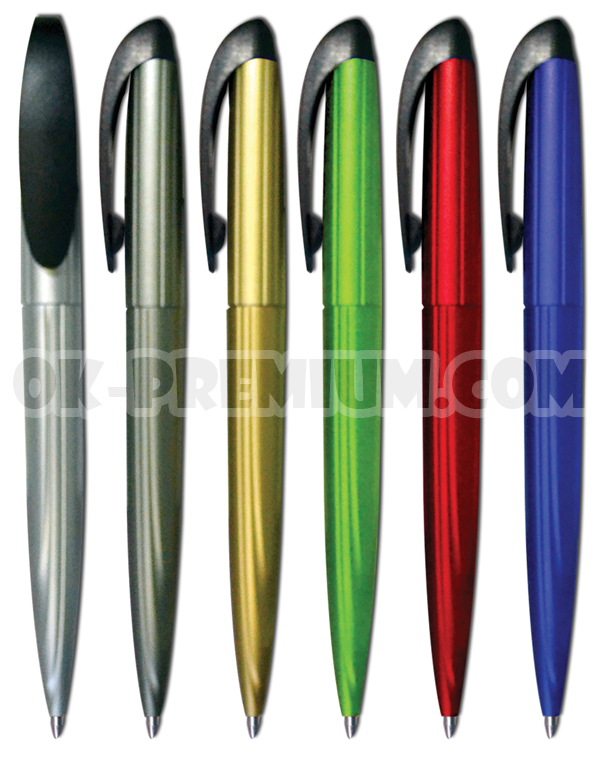P316 ปากกาพลาสติกสีไฮโซ ปากกาสีสวย ปากกานำเข้า ปากกา ปากกาพรีเมี่ยม ปากกาพลาสติก พร้อมสกรีน สกรีนฟรี ของพรีเมี่ยม สินค้าพรีเมี่ยม ของนำเข้า สินค้านำเข้า ของแจก ของแถม ของชำร่วย มีให้เลือกหลายแบบค่ะ
